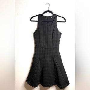 #27- Banana Republic fitted A line dress Size 0 Small